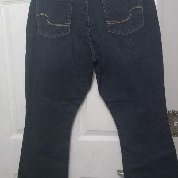 Levi's Bootcut New Contouring Technology W 34 x L30 - Picture 2 of 2